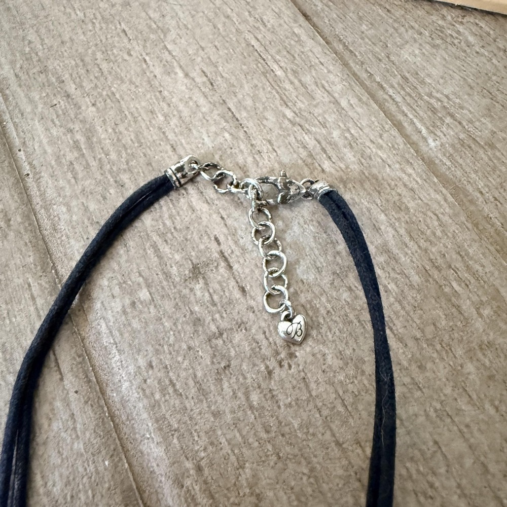 Brighton Clover Pendant Necklace Leather Cord Silver Tone Womens Lobster Clasp - Picture 5 of 10